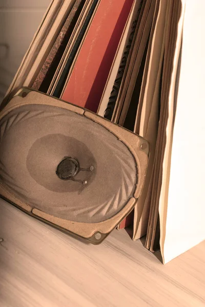 Disques Vinyle Côté Enceinte Sur Fond Blanc Concept Technologie Enregistrement — Photo