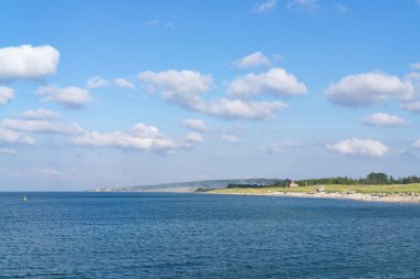 Weissenhauser Strand 'daki muhteşem kıyı manzarası, Alman Baltık Denizi kıyısı