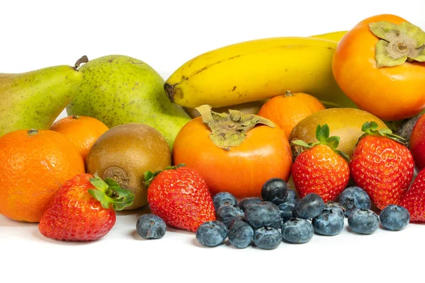 Mucha Fruta Fresca Aislada Sobre Fondo Blanco Espacio Para Copiar — Foto de Stock