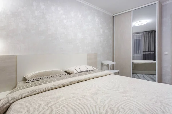 Minsk Belarus Szeptember 2020 Modern Luxus Hálószoba Belseje Stúdió Apartmanokban — Stock Fotó