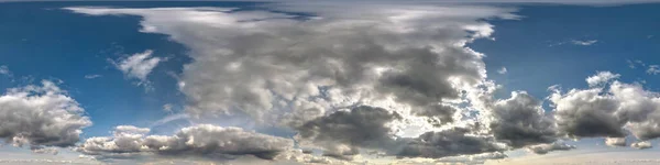 无缝云蓝天 全景360度 天顶和美丽的云彩 可用于3D图形的天空穹顶或编辑无人机拍摄 — 图库照片
