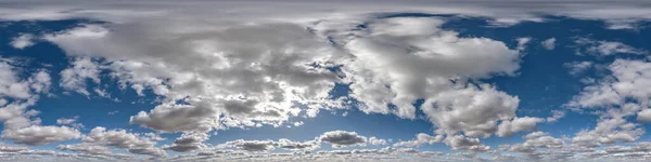 多云的蓝天 全景360度 天顶和美丽的云彩 可用于3D图形的天空穹顶或编辑无人机拍摄 — 图库照片