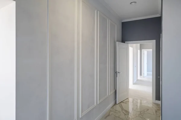 Long White Empty Corridor Interior Entrance Hall Modern Apartments Office — Stock Photo, Image