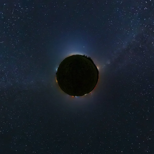 Planète Noire Dans Ciel Nocturne Parmi Les Étoiles — Photo