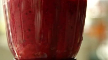 Çeşitli meyve smoothies pişirme