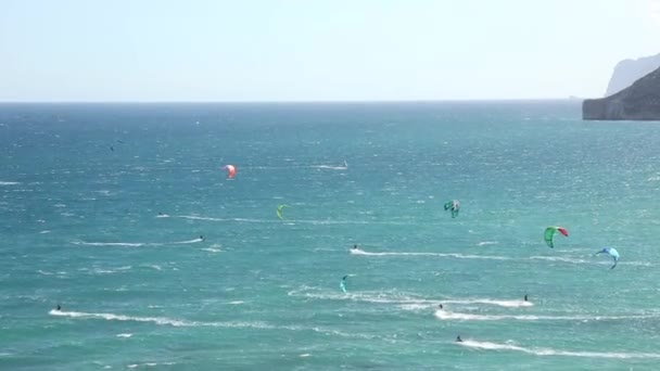 Ekstremalne kitesurfing w Hiszpanii — Wideo stockowe