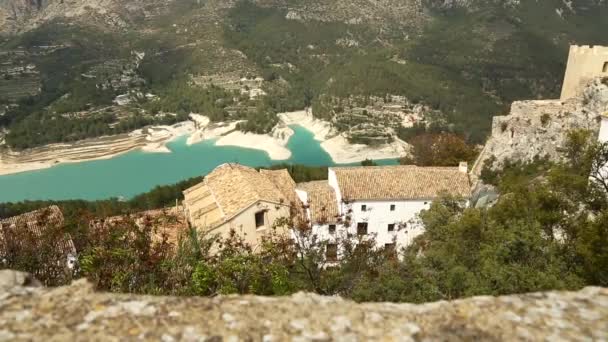 Bela paisagem na aldeia de montanha Guadalest, Espanha — Vídeo de Stock