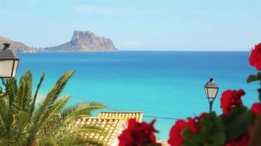 --Dan pencere eşiği deniz için güzel manzara