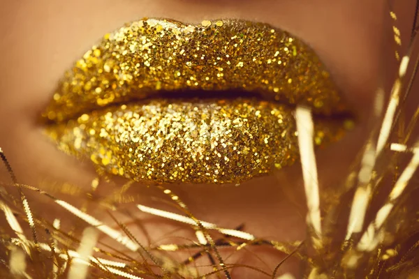 Złote usta — Zdjęcie stockowe