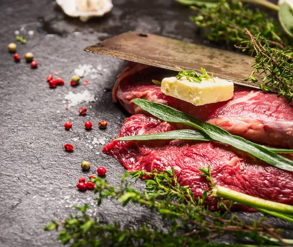 Filete de carne cruda —  Fotos de Stock