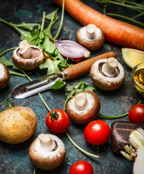 Färska grönsaker urval — Stockfoto