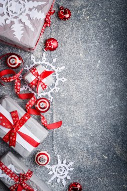 Hediye kutularıyla Noel arkaplanı