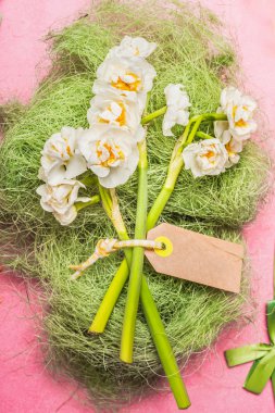 demet bahar çiçekleri