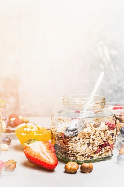 Breakfast cereals with berries — Stock Photo, Image