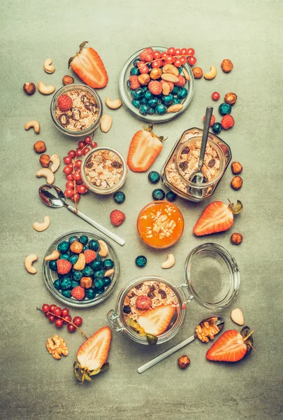 Breakfast cereals with berries — Stock Photo, Image