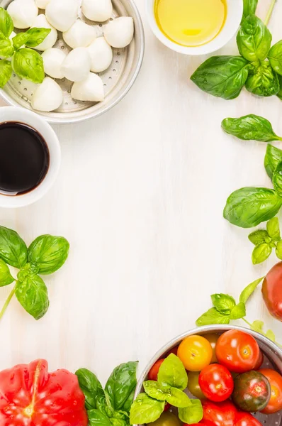 Помідори салат моцарелла виготовлення — стокове фото