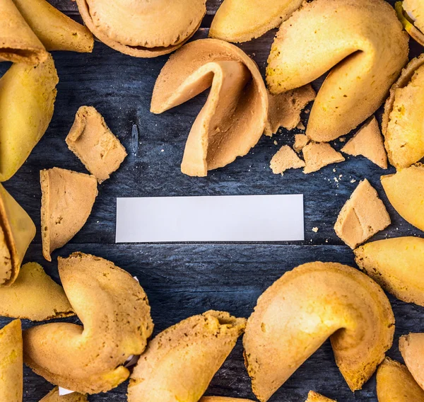 Galletas frescas de la fortuna —  Fotos de Stock