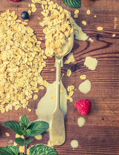 Pila de copos de avena —  Fotos de Stock