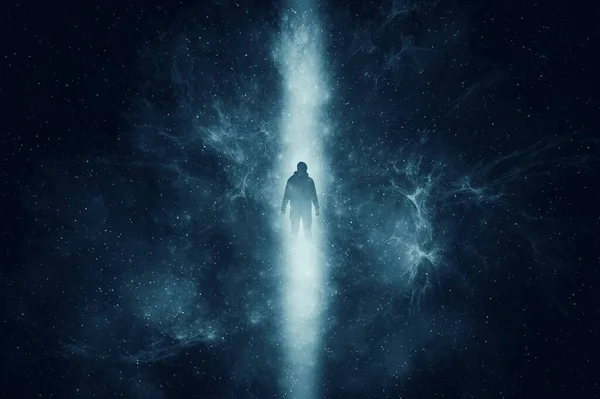 Мистическое Понятие Таинственного Человека Силуэтированного Против Луча Света Вселенной — стоковое фото