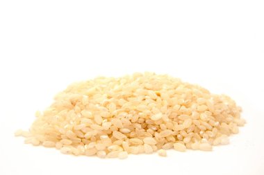 Beyaz pirinç, arka plan için doğal uzun pirinç taneleri.