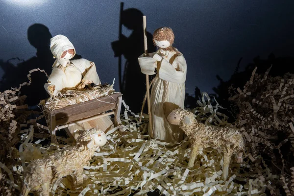 Natal Presépio Com Três Sábios Apresentando Presentes Para Bebê Jesus — Fotografia de Stock