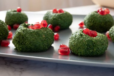 Gürcistan mutfağı - Ispanaklı ve fasulyeli Phali phali