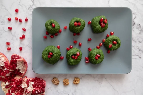 Gürcistan mutfağı - Ispanaklı ve fasulyeli Phali