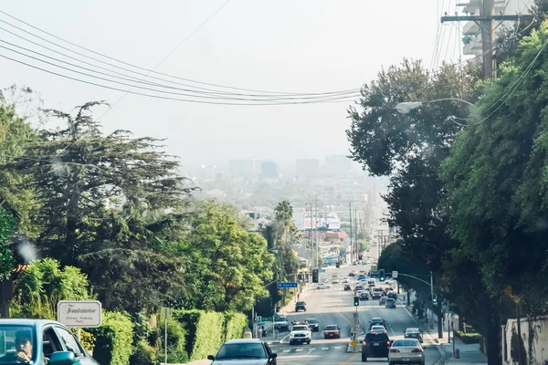 LOS ANGELES - CIRCA 2011: rua no centro de Los Angeles, Califórnia, EUA por volta do verão de 2011 . — Fotografia de Stock