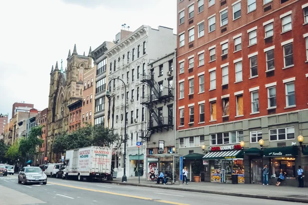 New York - 2014 yaklaşık: Street ve mimari Downtown Manhattan New York City, Ny, Amerika Birleşik Devletleri'yaz 2014 yaklaşık. — Stok fotoğraf