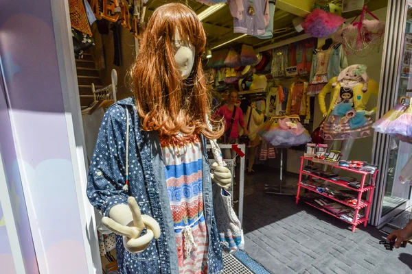 Cool mannequin of a store in Harajuku district in Tokyo, Japan — Stock Photo, Image