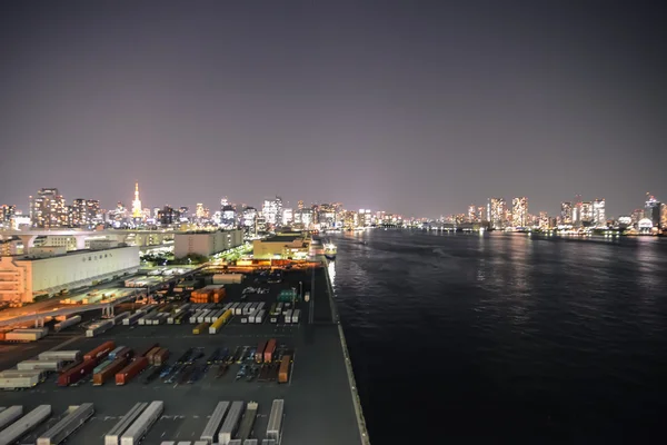 Vista de la ciudad desde el puente Rainbow. Tokio, Japón —  Fotos de Stock