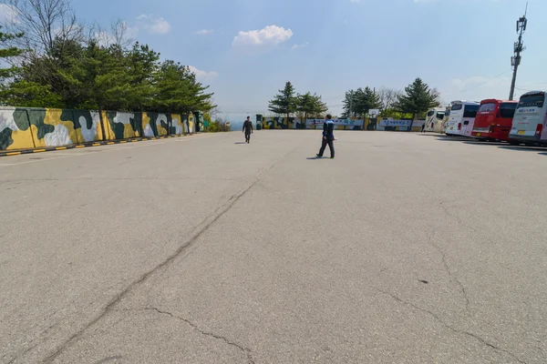 A parking at the Korean Demilitarized Zone — Stock Photo, Image