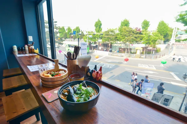 Bukchon Hanok Köyü, Seul, Kore geleneksel Kore yemek — Stok fotoğraf