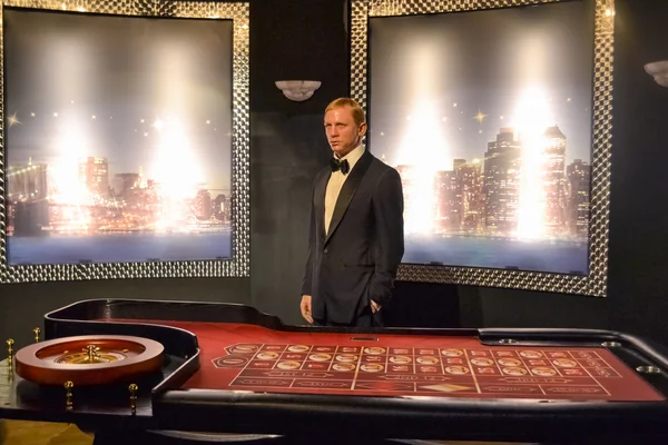 Daniel Craig alias James Bond en la figura de cera de Casino Royale en el museo Madame Tussaud en Nueva York — Foto de Stock