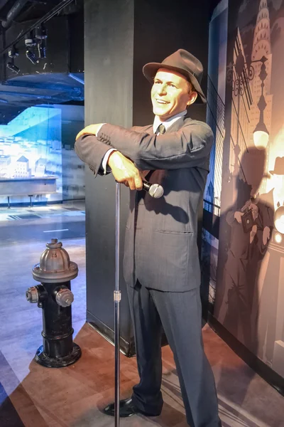 Frank Sinatra's wax figure in Madame Tussaud's museum in New York 图库图片