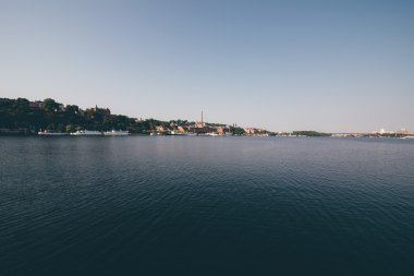 Stockholm, İsveç - Temmuz 2014 yaklaşık: Nehri Temmuz 2014 yaklaşık İsveç olan city of Stockholm, görünüm.