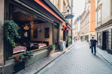 Stockholm, İsveç - Temmuz 2014 yaklaşık: Kent, Stokholm, İsveç Temmuz 2014 yaklaşık sokakta.