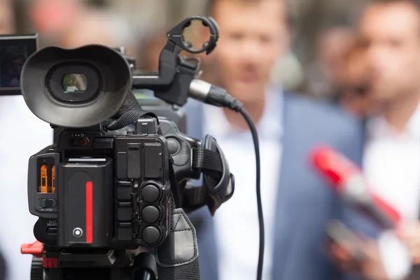 Presskonferens. Media intervju. Talesperson. — Stockfoto