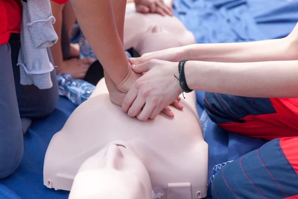 응급 치료 훈련 — 스톡 사진