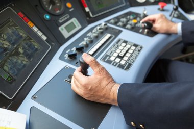 Tren sürücüsü. Demiryolu mühendisi