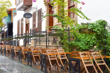 Türk eski caddeleri. Güzel taş şehir sokakları.