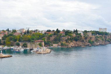 Tropik gevşeme manzarası. Hindili Antalya Oteli.