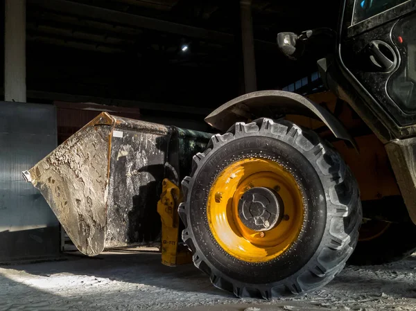 Kerék Vödör Jcb Rakodó Ásványi Szerves Trágyák Raktárában Nehézipari Gépek — Stock Fotó