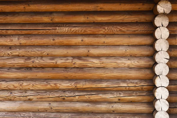 ahşap silindire tomruklardan duvar parçası