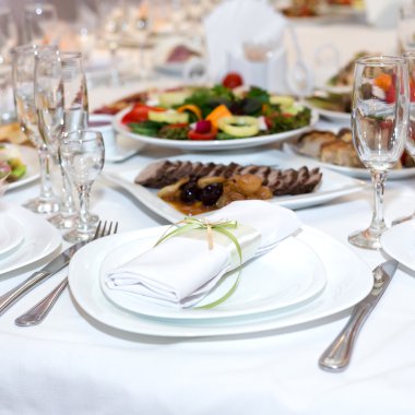 peçete tatil masada bir tabakta servis ile çeşitli di