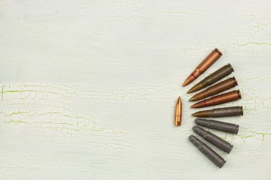 Saldırı tüfeği Için Mühimmat Ak-47. Silah ve mühimmat satışı. Silah ve mühimmat ticareti