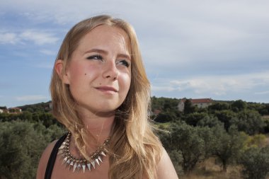genç kız rüya gibi yaz deniz