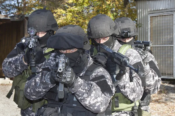 Special anti-terrorist squad, coached at the shooting range — Stock Photo, Image