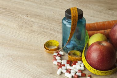 Diyet gıda, elma suyu, sebze ve meyve, kavram diyet, vitamin takviyeleri, ek