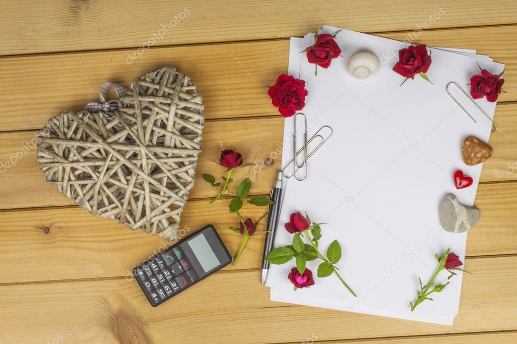 O escritor escreve um romance. Uma carta de amor para dia 